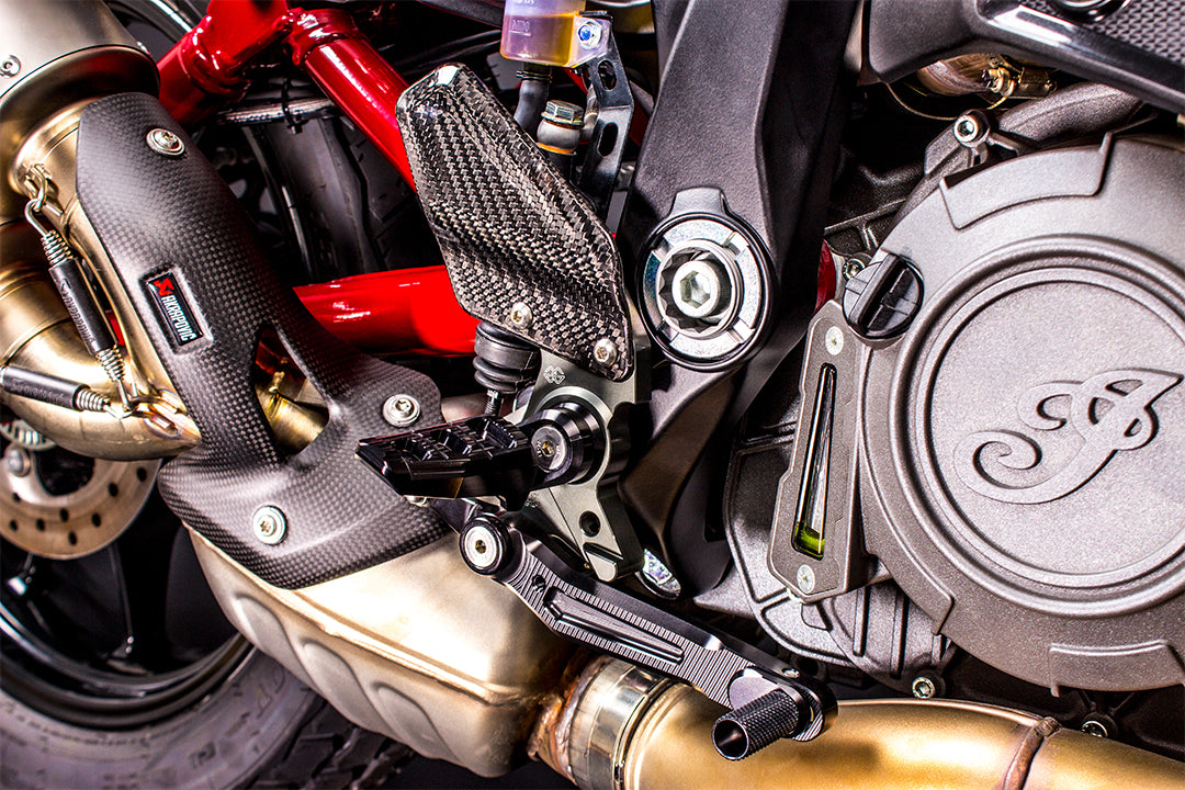 GILLES RCT10GT Fußrastenanl. Indian FTR1200