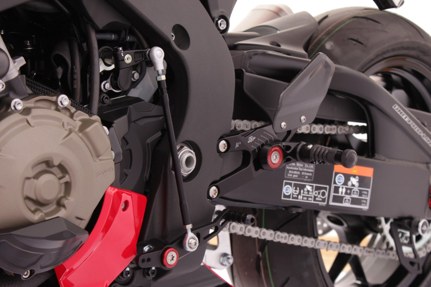 GILLES MUE2 Fußrastenanlage CBR1000RR SC77 schwarz