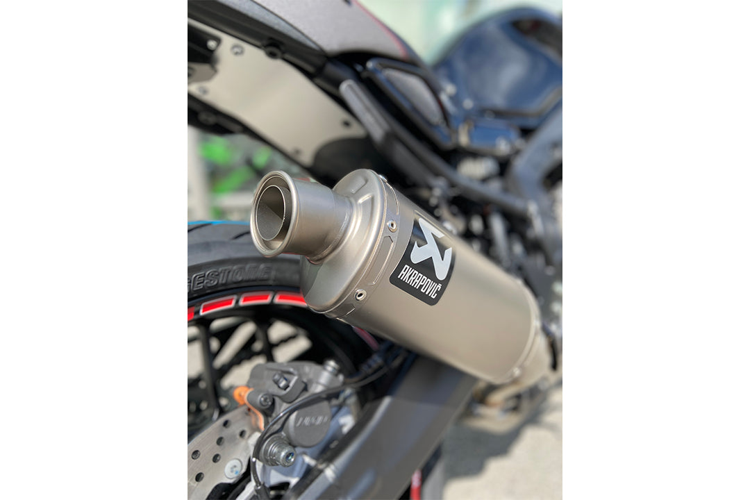 Akrapovic Racing Line (Titanium) Yamaha XSR 900